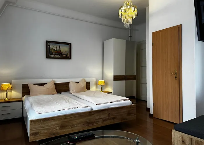 Hotel Zu Den Linden Dresden