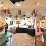 Hotel Zu Den Linden 2*