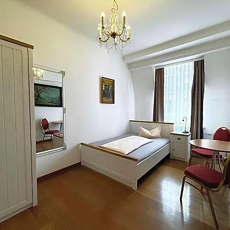 Zu Den Linden Hotel Drážďany