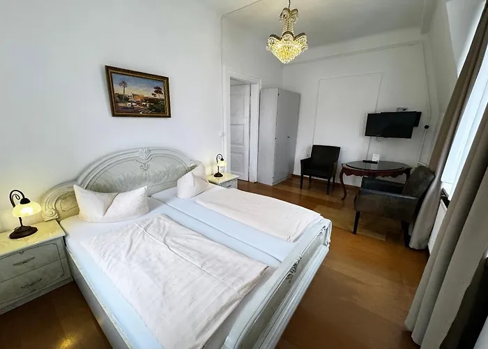 Отель Zu Den Linden