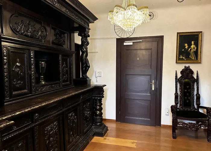 Zu Den Linden Ξενοδοχείο 2*