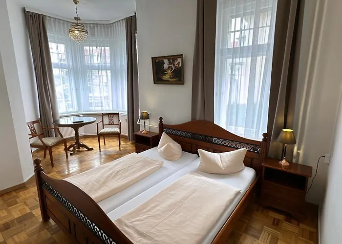 Отель Zu Den Linden